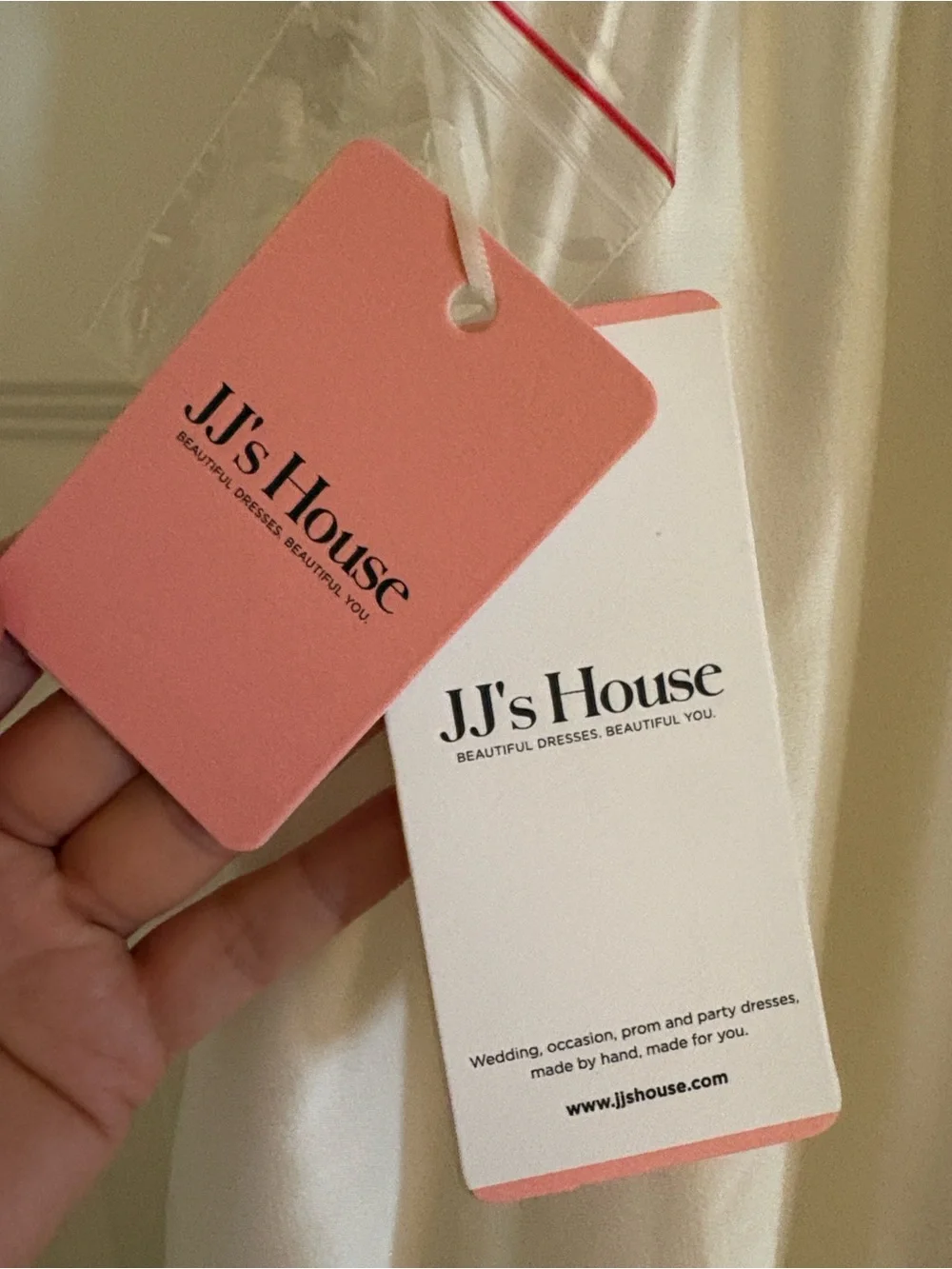 JJs House charming ivory